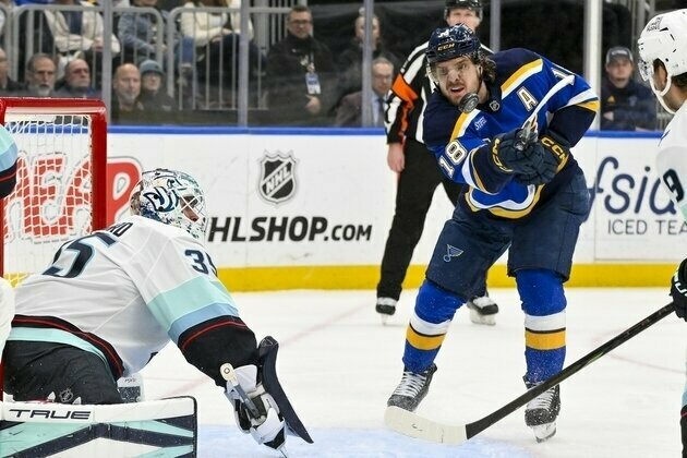 Kings hope home cooking solves woes as Blues visit