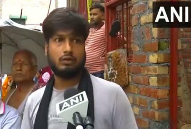 "Boy was stuck to the pole for at least 15 minutes," says eyewitness after teen dies due to electrocution in Delhi