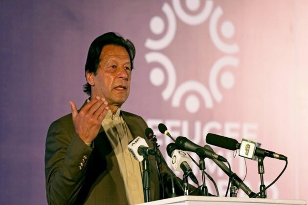 Imran Khan accuses Sharif of 'maligning' army leadership