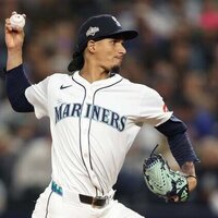Mariners place RHP Carlos Vargas on IL with lat strain
