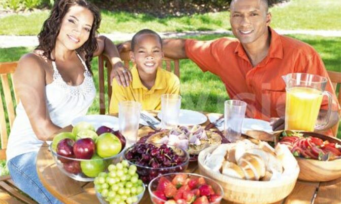 Guide children to better feeding habits Guide children to better feeding habits