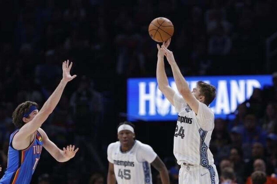 Depleted Grizzlies piece together lineup for matchup vs. Jazz
