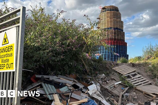 Bonfire- Criminal investigation under way over asbestos at site