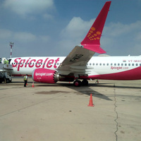 Engine failure triggers full emergency post take-off for SpiceJet Delhi-Leh flight SG-121; returns to Delhi