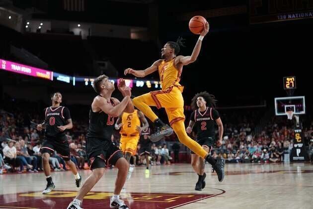 USC, entering rivalry matchup with UCLA, can't afford another slip-up
