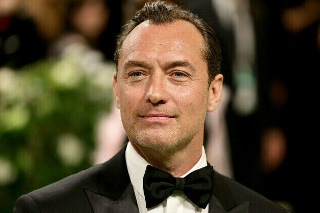 First PHOTOS of Jude Law as Putin emerge
