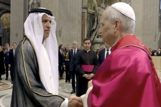 Saud bin Saqr attends papal inauguration ceremony