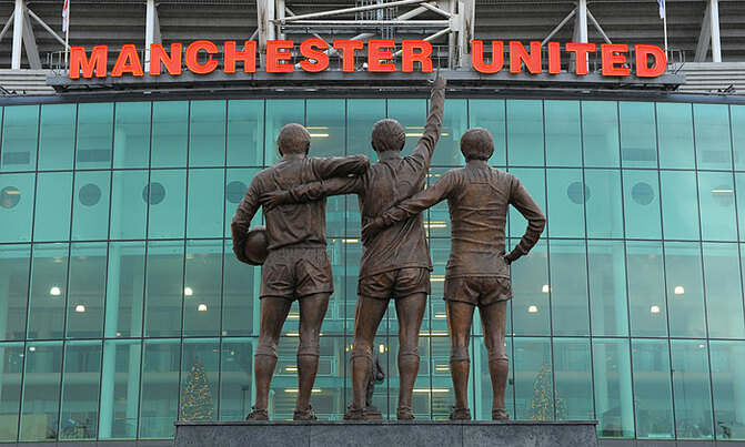 Man Utd dethrone Real Madrid as cash kings Man Utd dethrone Real Madrid as cash kings