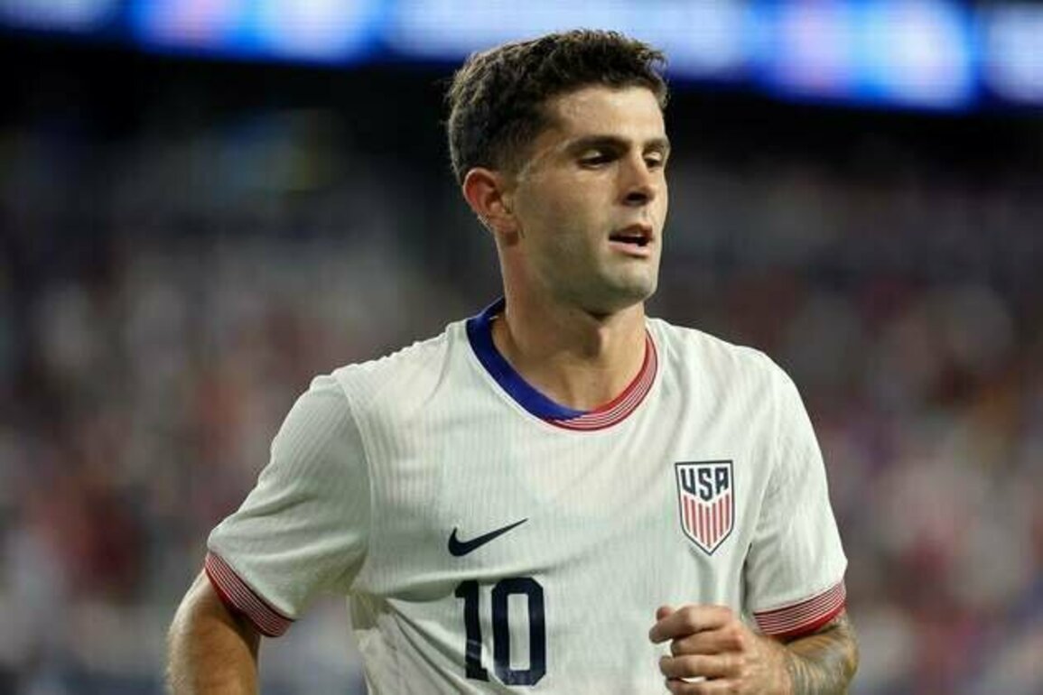 Christian Pulisic exits U.S. friendly in first half