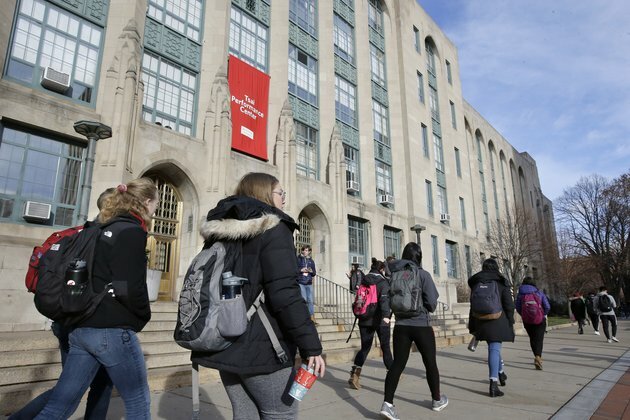 Quitting School Means Less Pay in One&#039;s Pocket, Research Shows
