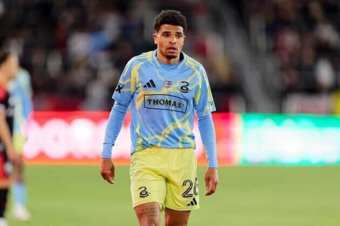 Union sign homegrown D Nathan Harriel to new deal