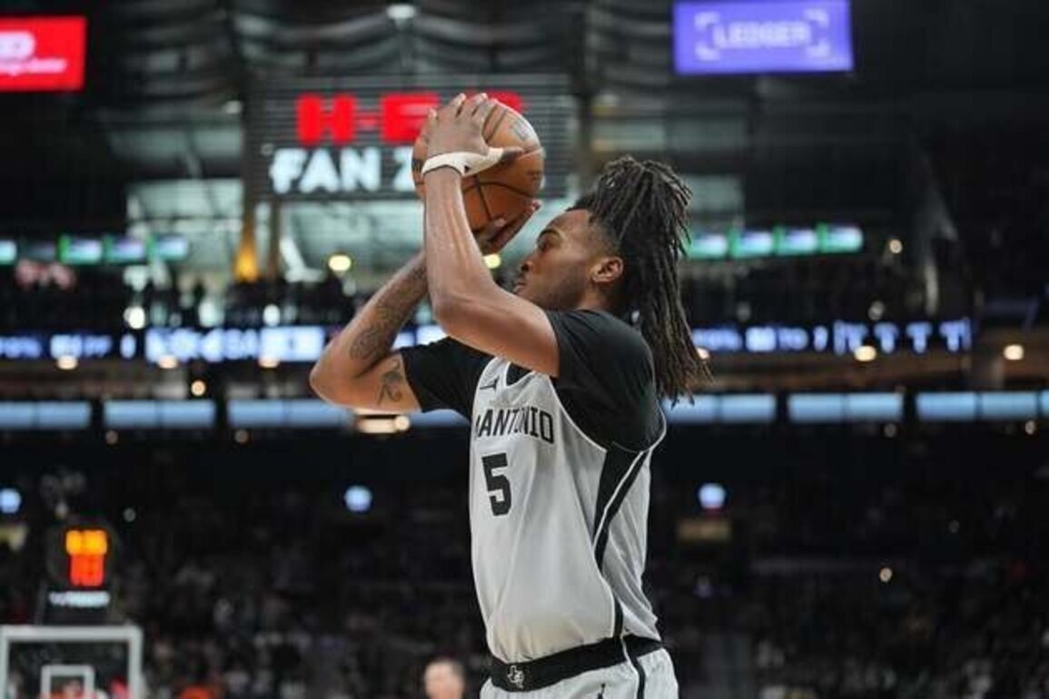 Spurs pursue season-series-clinching win against Lakers