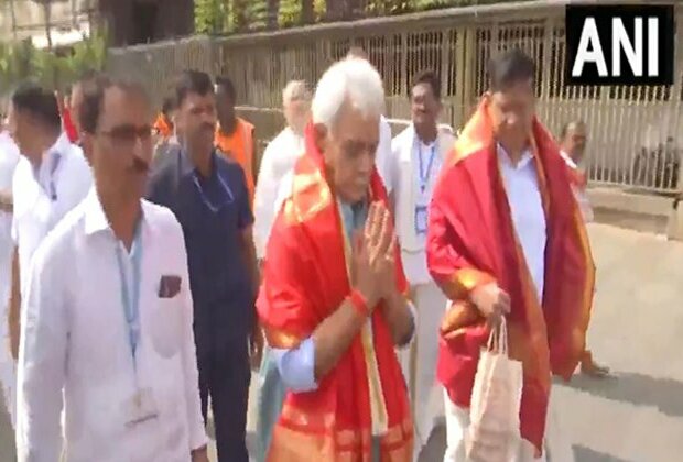 Andhra Pradesh: JK LG pays obeisance, offers prayers at Tirumala Temple on first day of year