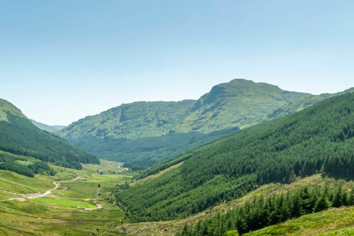 Job opportunity in 'stunning' Scottish region with modern two bedroom flat included