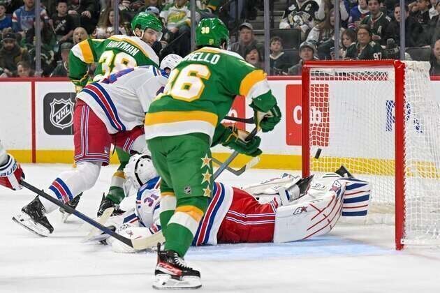 Rangers back Igor Shesterkin (46 saves), double up Wild