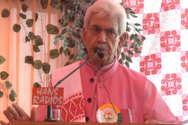 Central government wants Kashmiri Pandits to return to Kashmir: LG Manoj Sinha