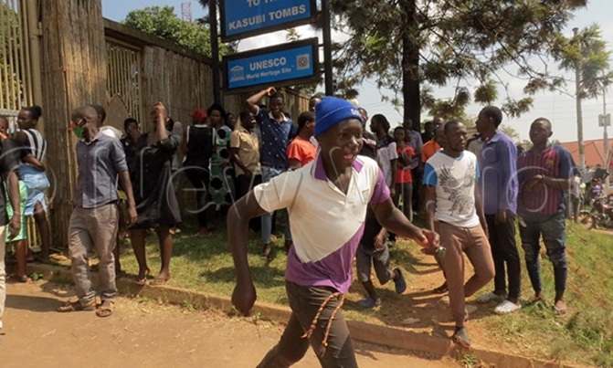 Kasubi tombs fire: Buganda royal twins survive Kasubi tombs fire: Buganda royal twins survive