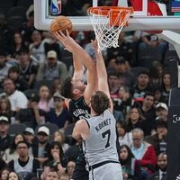 Deni Avdija's triple-double helps Blazers down short-handed Spurs