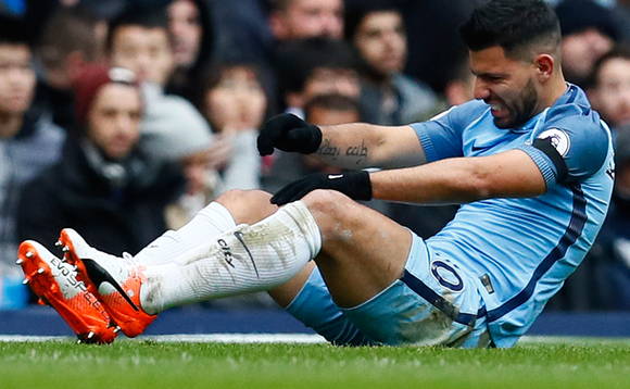 Aguero ng'ali mu bulumi olw'obuvune. Aguero ng'ali mu bulumi olw'obuvune.