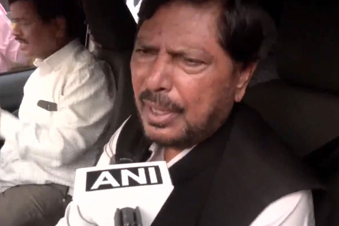 "Confident Sunetra Pawar will work for Maharashtra's development": Union Minister Athawale