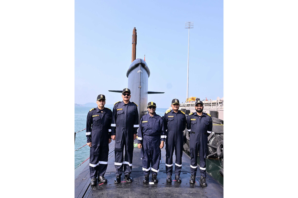 Karnataka: President Murmu undertakes maiden sea sortie aboard INS Vaghsheer at Karwar Naval base