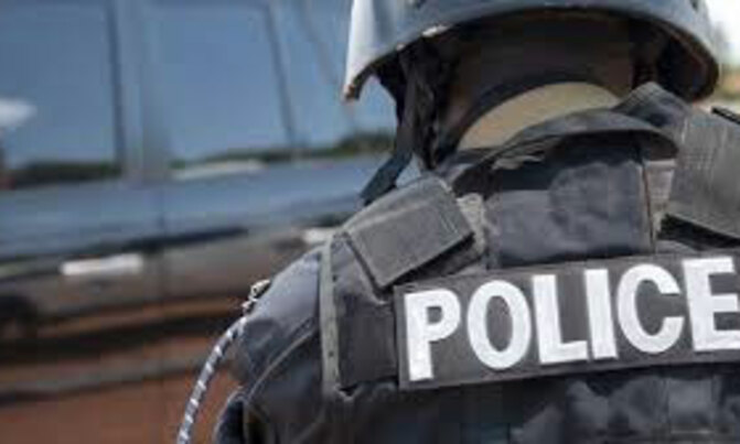 Armed men kidnap two children, run to DR Congo Armed men kidnap two children, run to DR Congo