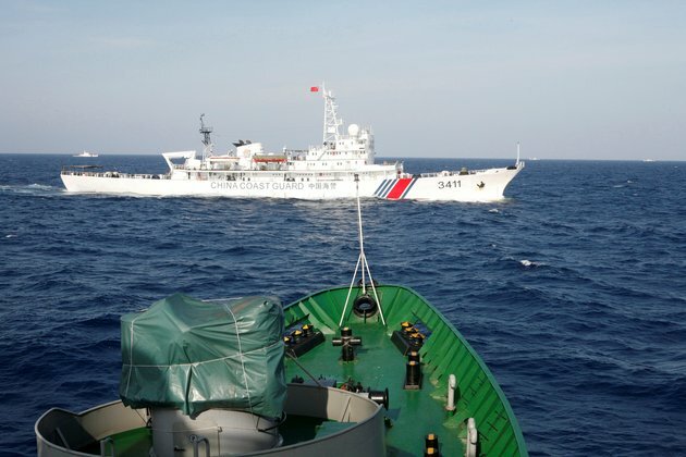 China Calls on US to &#039;Stop Flexing Muscles&#039; in South China Sea