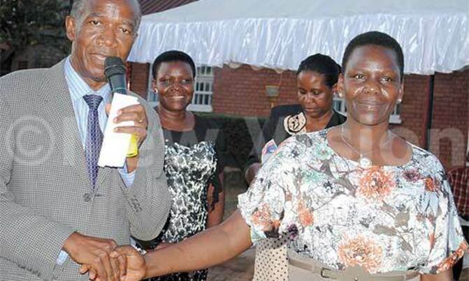 Govt to supply condoms to hotels, bars Govt to supply condoms to hotels, bars