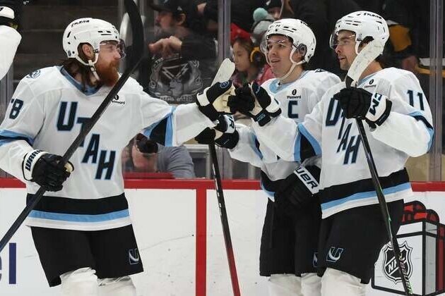 NHL roundup: Mammoth win as Pens bitten by huge comeback (again)