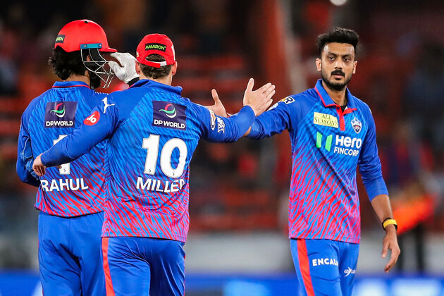 "That makes no sense....": Finch slams Axar's decision to bowl part-timer Nitish Rana against SRH