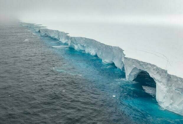 World's biggest iceberg runs aground, sparing wildlife haven island