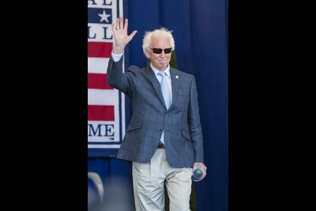 Hall of Fame pitcher Don Sutton dies at 75