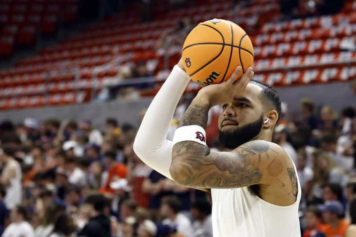 Auburn takes down Alabama State  83-63 in opening round of NCAA Tournament