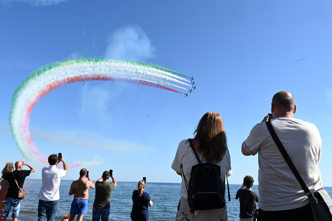 ITALY-ROME-FRECCE TRICOLORI-AIR SHOW