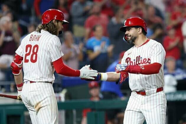 Phillies favored ahead of Dodgers, Mariners as MLB postseason begins