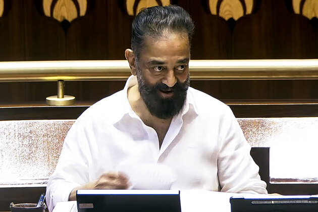 "Crowds don't always convert into votes": Kamal Haasan says political reality applies to all leaders, including Vijay