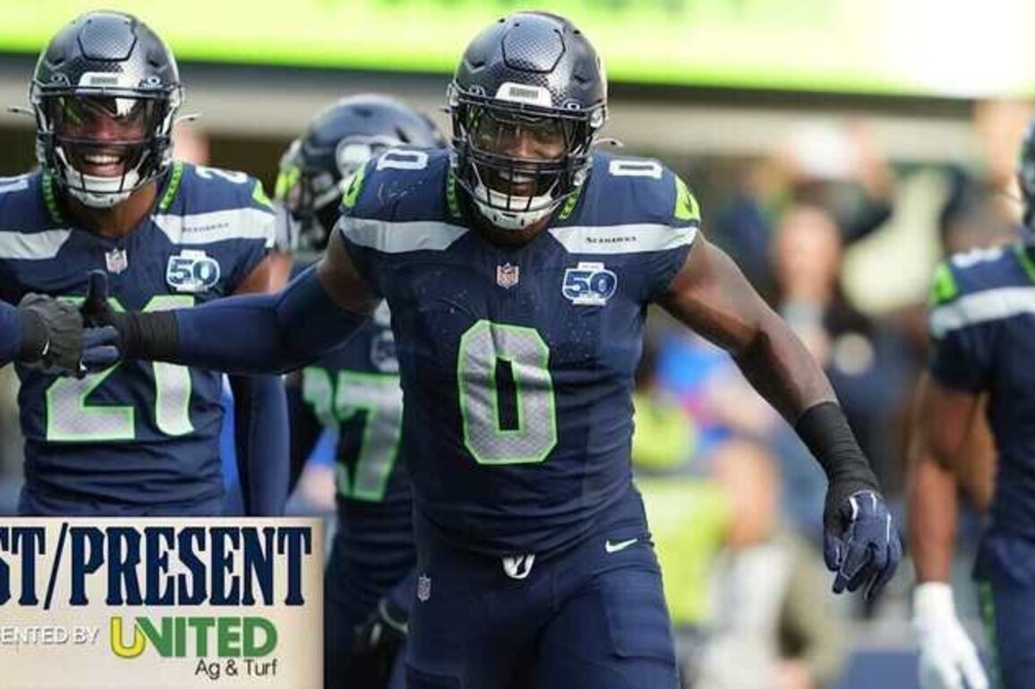 Past/Present: DeMarcus Lawrence earns NFC award after 2 TDs