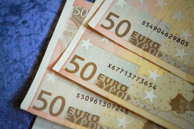 From Cotton to Cash: How Euro Banknotes Are Produced Responsibly