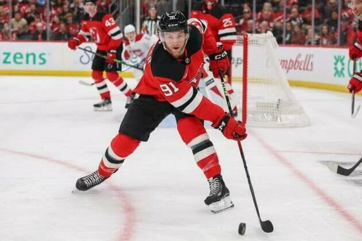 Jesper Bratt puts finishing touch on Devils' OT win over Canadiens