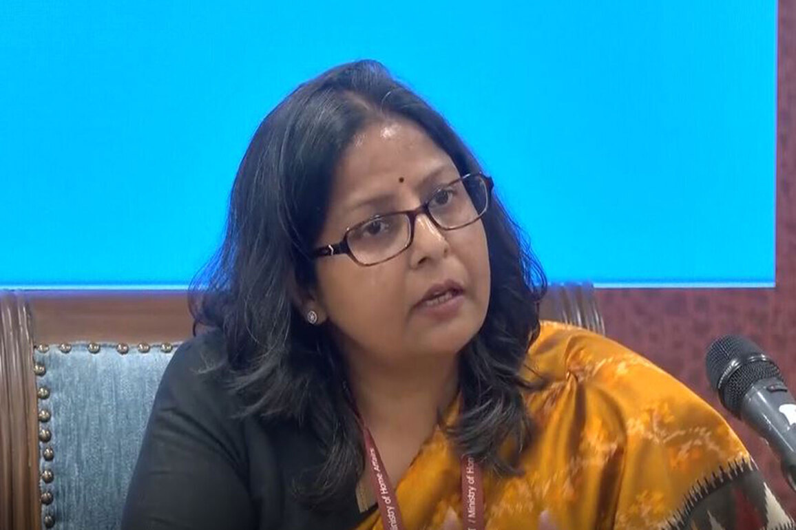 OMCs face Rs 30,000 crore monthly under-recovery as govt shields consumers from fuel price hike: Govt