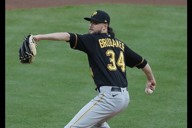 Improving Pirates open series against struggling Twins