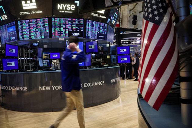 US stocks plunges, bitcoin stumble as fear grows following Trump's 'recession' remarks