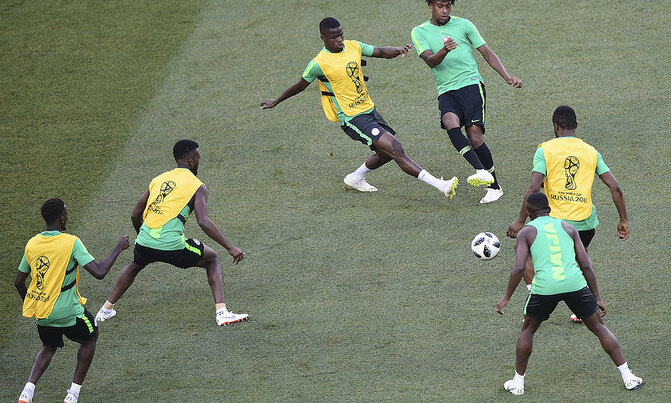 Iceland will feel the heat in Volgograd, says Nigeria coach Iceland will feel the heat in Volgograd, says Nigeria coach