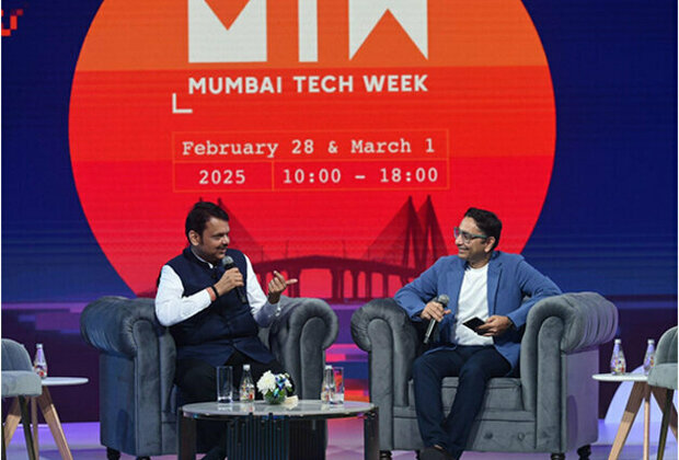 Maharashtra CM Devendra Fadnavis Outlines Maharashtra's Tech-Driven Future at Mumbai Tech Week 2025