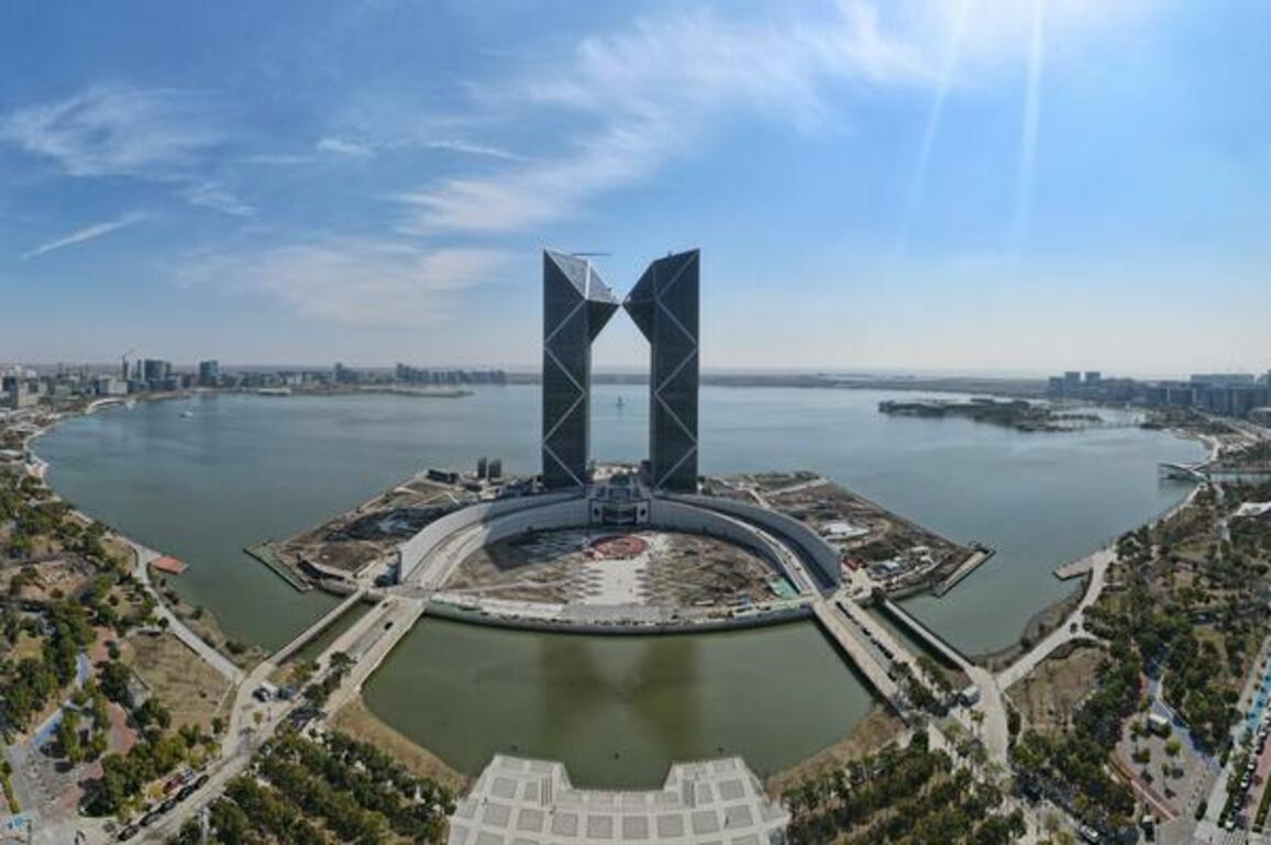 60"FlyOverChina | Landmarks under construction in Shanghai