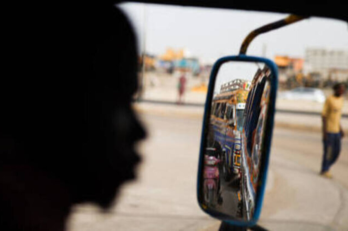 Senegal drivers' strike paralyzes traffic