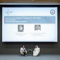 Anwar Gargash Diplomatic Academy hosts dialogue session with Philippine Foreign Minister
