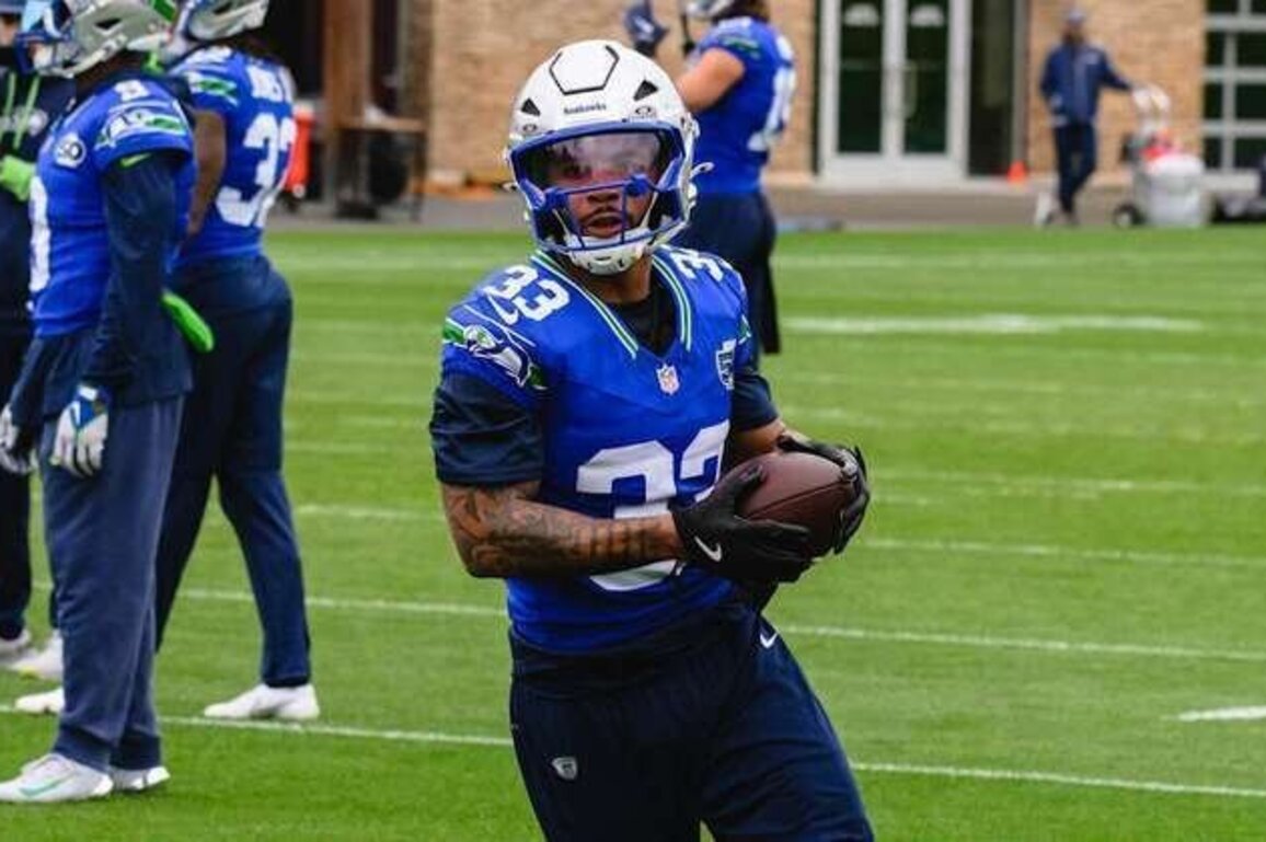 Seahawks Roster Moves Ahead Of Their Week 13 Game vs. Vikings