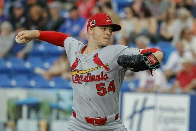 Twins visit old friend Sonny Gray, Cardinals for Opening Day