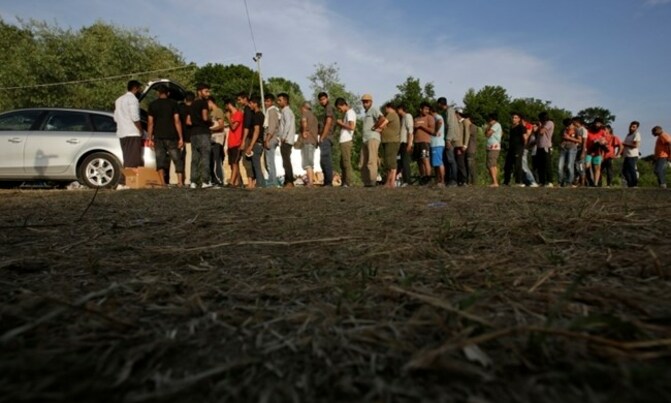 Man stabbed to death in fight between migrants in Bosnia Man stabbed to death in fight between migrants in Bosnia
